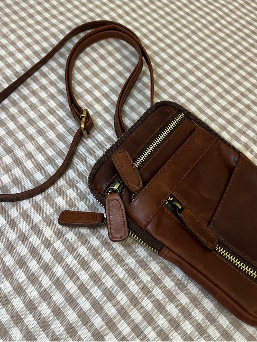 The Leather UK Small Brown Leather Crossbody with Brass Hardware, Melody Bag - Picture 2 of 9